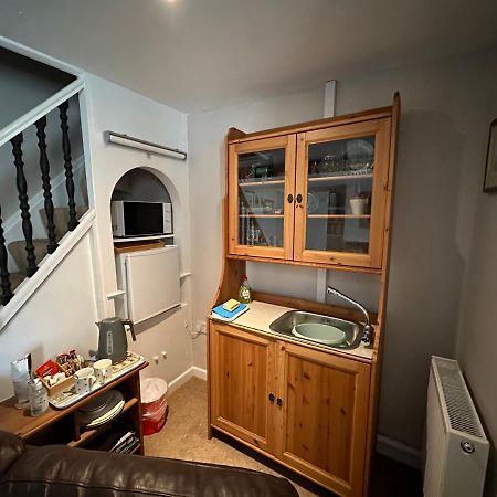 Cottage En-Suite Room With Private Lounge Bridport Exterior photo